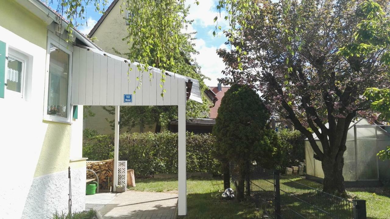 グンツェンハウゼン Haus Liebevoll In Wald 102ヴィラ エクステリア 写真